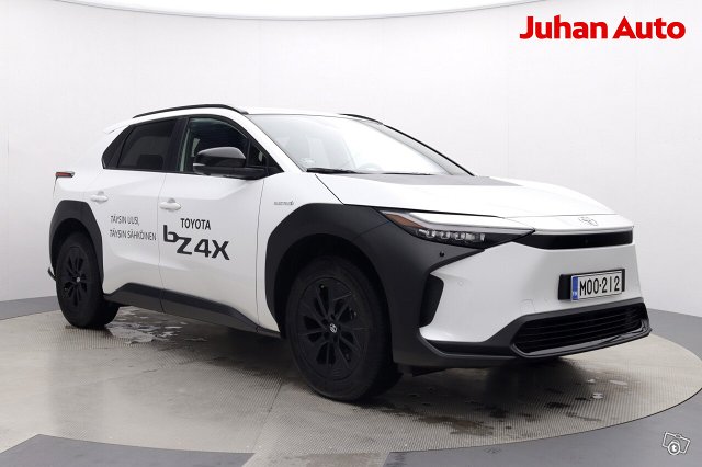 Toyota BZ4X, kuva 1