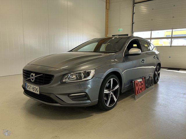 Volvo V60 5