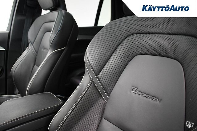 VOLVO XC90 17