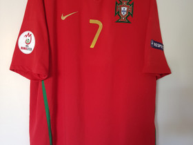 Portugali pelipaita Ronaldo #7, Jalkapallo, Urheilu ja ulkoilu, Vaasa, Tori.fi Portugali pelipaita Ronaldo #7, Jalkapallo, Urheilu ja ulkoilu, Vaasa, Tori.fi