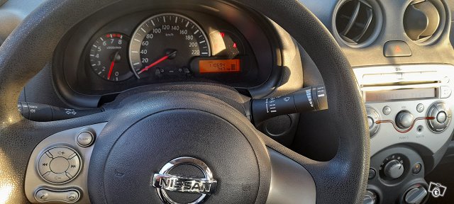 Nissan Micra 9