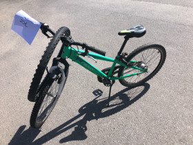 Raptor merkkinen maastopyörä., Lasten pyörät, Polkupyörät ja pyöräily, Vaasa, Tori.fi Raptor merkkinen maastopyörä., Lasten pyörät, Polkupyörät ja pyöräily, Vaasa, Tori.fi
