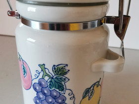 Vintage purkki, Säilytysastiat ja rasiat, Keittiötarvikkeet ja astiat, Kuopio, Tori.fi Vintage purkki, Säilytysastiat ja rasiat, Keittiötarvikkeet ja astiat, Kuopio, Tori.fi