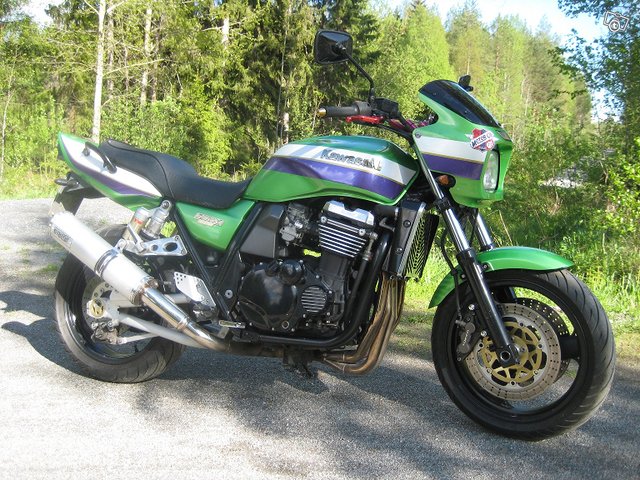 Kawasaki ZRX 1100 - 00, kuva 1