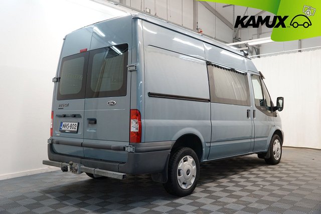 Ford Transit 8