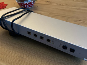 Ubiquiti UniFi Security Gateway Pro -palomuuri, Verkkotuotteet, Tietokoneet ja lisälaitteet, Riihimäki, Tori.fi Ubiquiti UniFi Security Gateway Pro -palomuuri, Verkkotuotteet, Tietokoneet ja lisälaitteet, Riihimäki, Tori.fi