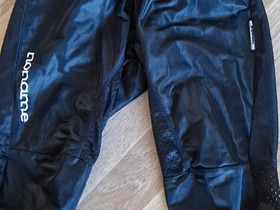 Noname -suunnistuscaprit, koko 130cm, Muu urheilu ja ulkoilu, Urheilu ja ulkoilu, Kouvola, Tori.fi Noname -suunnistuscaprit, koko 130cm, Muu urheilu ja ulkoilu, Urheilu ja ulkoilu, Kouvola, Tori.fi
