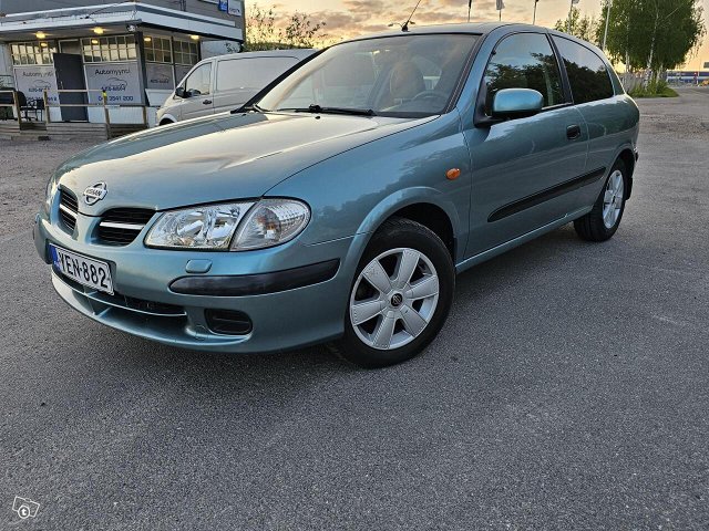 Nissan Almera, kuva 1