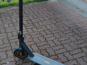 Segway Ninebot Max G30, Sähköpyörät, Polkupyörät ja pyöräily, Akaa, Tori.fi Segway Ninebot Max G30, Sähköpyörät, Polkupyörät ja pyöräily, Akaa, Tori.fi