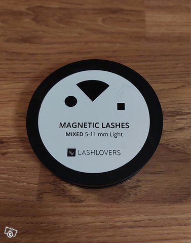 Lashlovers magneettiripset, kuva 1