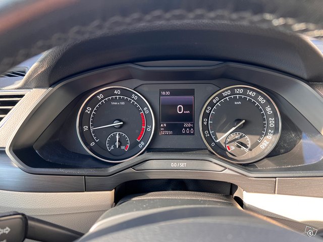 Skoda Superb 5