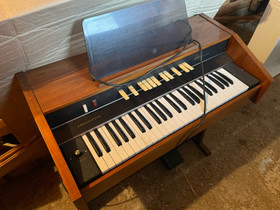 Consoletto, Pianot, urut ja koskettimet, Musiikki ja soittimet, Rovaniemi, Tori.fi Consoletto, Pianot, urut ja koskettimet, Musiikki ja soittimet, Rovaniemi, Tori.fi