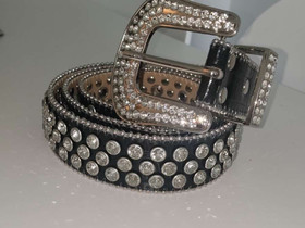 Rhinestone belt, Muut asusteet, Asusteet ja kellot, Rovaniemi, Tori.fi Rhinestone belt, Muut asusteet, Asusteet ja kellot, Rovaniemi, Tori.fi