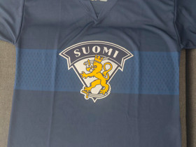 Leijonat fanipaita sininen, Jääkiekko ja luistelu, Urheilu ja ulkoilu, Mäntsälä, Tori.fi Leijonat fanipaita sininen, Jääkiekko ja luistelu, Urheilu ja ulkoilu, Mäntsälä, Tori.fi