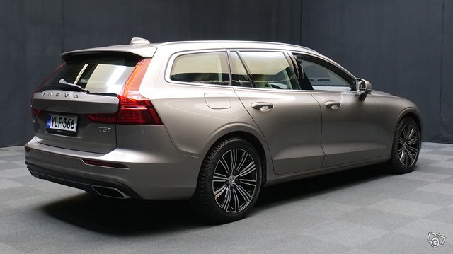 Volvo V60 2