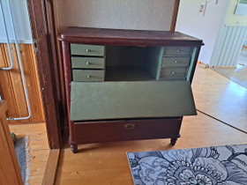 Vanha puinen piironki, Antiikki ja taide, Sisustus ja huonekalut, Kokkola, Tori.fi Vanha puinen piironki, Antiikki ja taide, Sisustus ja huonekalut, Kokkola, Tori.fi