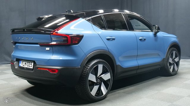 Volvo C40 3