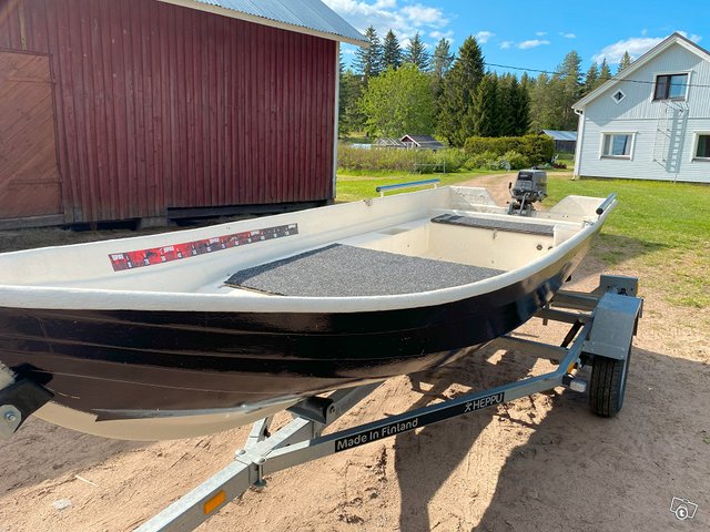 Suomi 410 + Suzuki 4hp, kuva 1
