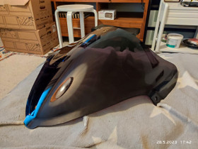 Hayabusa matala- tumma tuulilasi, Moottoripyörän varaosat ja tarvikkeet, Mototarvikkeet ja varaosat, Harjavalta, Tori.fi Hayabusa matala- tumma tuulilasi, Moottoripyörän varaosat ja tarvikkeet, Mototarvikkeet ja varaosat, Harjavalta, Tori.fi