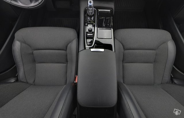 Volvo V90 20