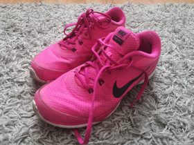Nike flex tr 5 (38,5), Vaatteet ja kengät, Kempele, Tori.fi Nike flex tr 5 (38,5), Vaatteet ja kengät, Kempele, Tori.fi