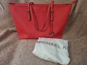 Michael Kors tote, Laukut ja hatut, Asusteet ja kellot, Kaarina, Tori.fi Michael Kors tote, Laukut ja hatut, Asusteet ja kellot, Kaarina, Tori.fi