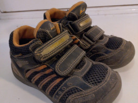 Viking core-tex lenkkarit 26, Lastenvaatteet ja kengät, Hyvinkää, Tori.fi Viking core-tex lenkkarit 26, Lastenvaatteet ja kengät, Hyvinkää, Tori.fi