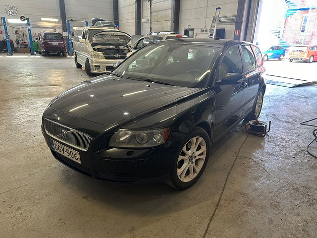 Volvo V50, kuva 1