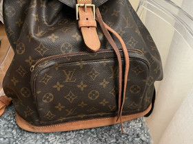 Louis Vuitton Montsouris GM, Laukut ja hatut, Asusteet ja kellot, Lohja, Tori.fi Louis Vuitton Montsouris GM, Laukut ja hatut, Asusteet ja kellot, Lohja, Tori.fi
