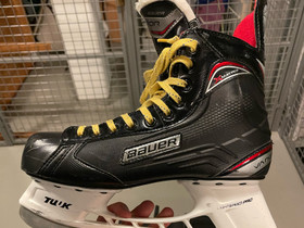 Bauer luistimet koko 43, Jääkiekko ja luistelu, Urheilu ja ulkoilu, Espoo, Tori.fi Bauer luistimet koko 43, Jääkiekko ja luistelu, Urheilu ja ulkoilu, Espoo, Tori.fi