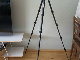 Manfrotto 785B kamerajalusta, Valokuvaustarvikkeet, Kamerat ja valokuvaus, Helsinki, Tori.fi Manfrotto 785B kamerajalusta, Valokuvaustarvikkeet, Kamerat ja valokuvaus, Helsinki, Tori.fi