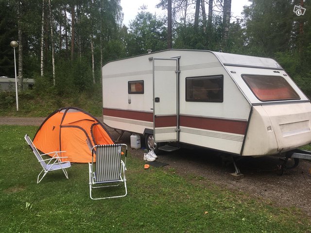 Jukolan viesti/asuntovaunumajoitus alueella, kuva 1