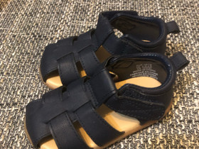Lasten sandaalit, Lastenvaatteet ja kengät, Kajaani, Tori.fi Lasten sandaalit, Lastenvaatteet ja kengät, Kajaani, Tori.fi