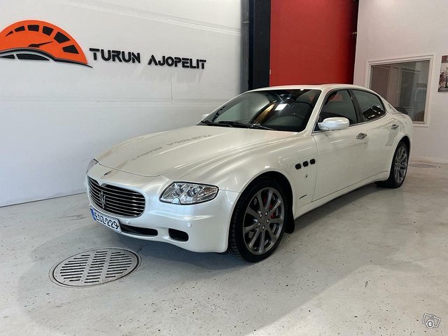 Maserati Quattroporte
