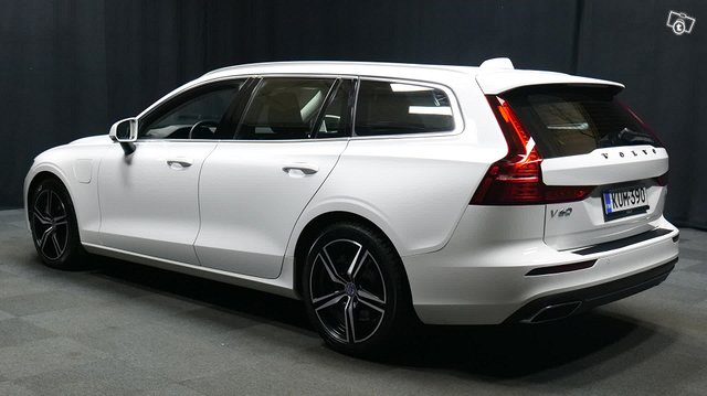 Volvo V60 2