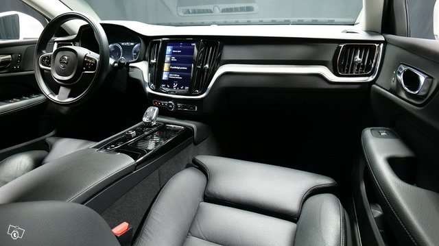 Volvo V60 15