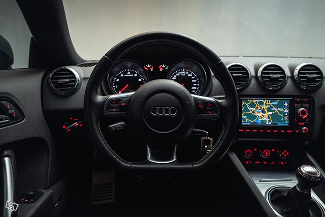 Audi TT RS 14