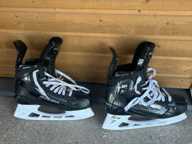 Bauer supreme mach luistimet koko 9, Jääkiekko ja luistelu, Urheilu ja ulkoilu, Oulu, Tori.fi Bauer supreme mach luistimet koko 9, Jääkiekko ja luistelu, Urheilu ja ulkoilu, Oulu, Tori.fi