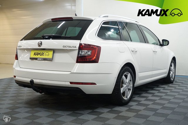 Skoda Octavia 6