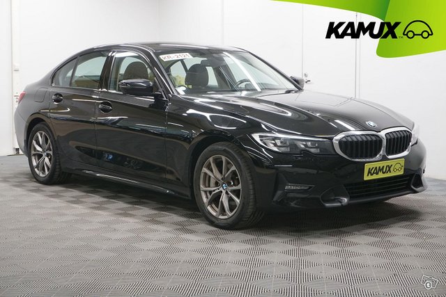 BMW 330 1