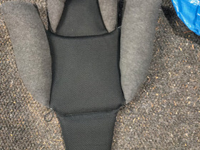 Vauvatuki pyöräkärryyn, Pyörätarvikkeet ja kypärät, Polkupyörät ja pyöräily, Kokkola, Tori.fi Vauvatuki pyöräkärryyn, Pyörätarvikkeet ja kypärät, Polkupyörät ja pyöräily, Kokkola, Tori.fi