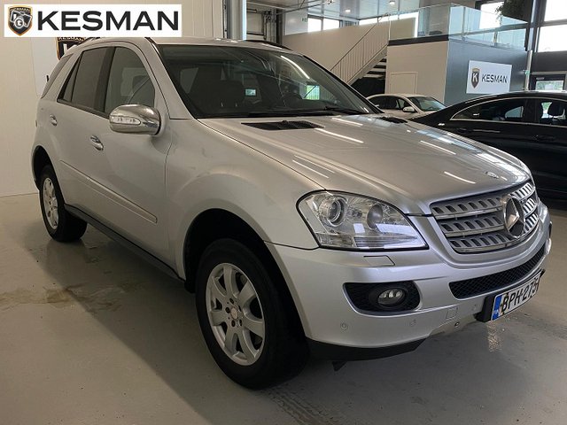 Mercedes-Benz ML 3