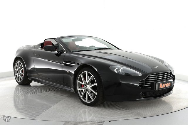 Aston Martin Vantage 10