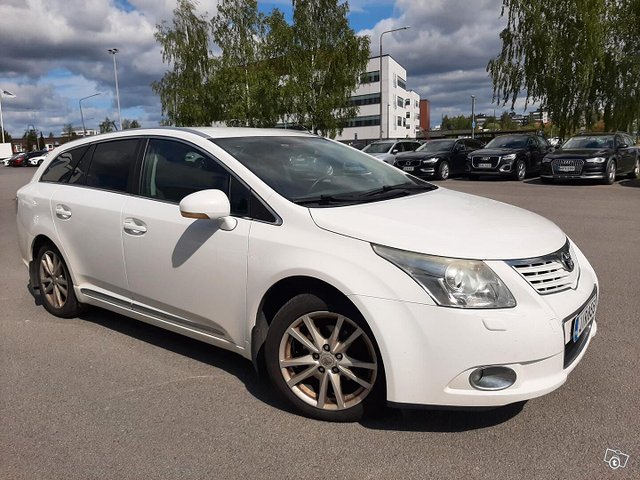 Toyota Avensis, kuva 1