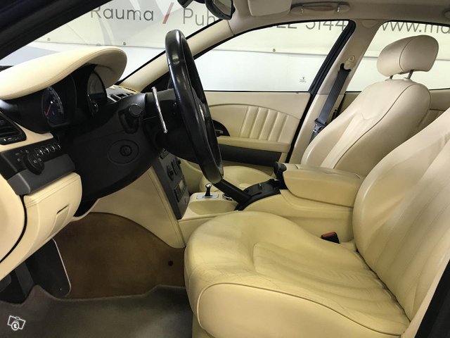 Maserati Quattroporte 15