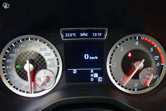 Mercedes-Benz A 17