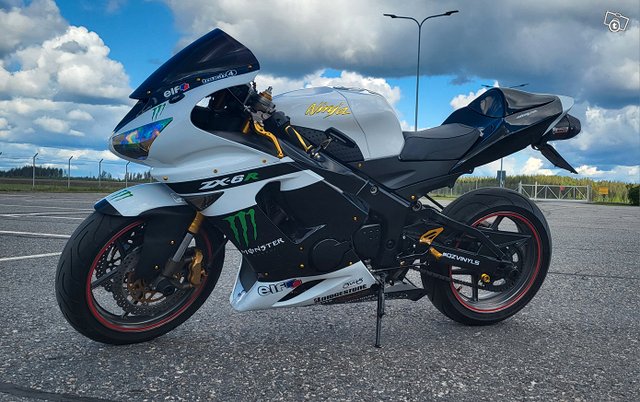 Kawasaki ZX6-R, kuva 1