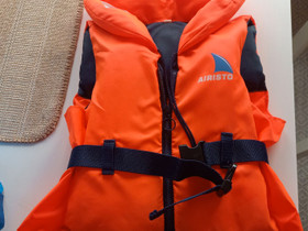 Pelastusliivit 30-40kg, Veneen varusteet ja varaosat, Venetarvikkeet ja veneily, Pori, Tori.fi Pelastusliivit 30-40kg, Veneen varusteet ja varaosat, Venetarvikkeet ja veneily, Pori, Tori.fi