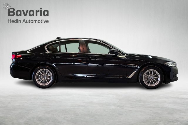 BMW 530 6