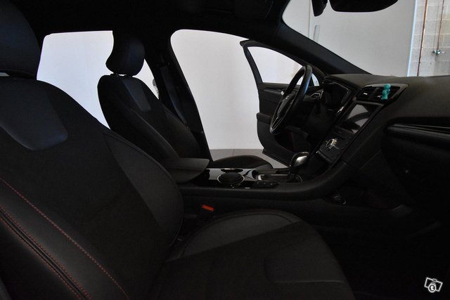 Ford Mondeo 14